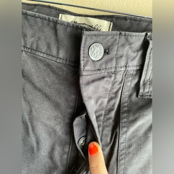 New Madewell Men Cargo Pants Relaxed Straight Jeans Size 31 - Picture 2 of 9